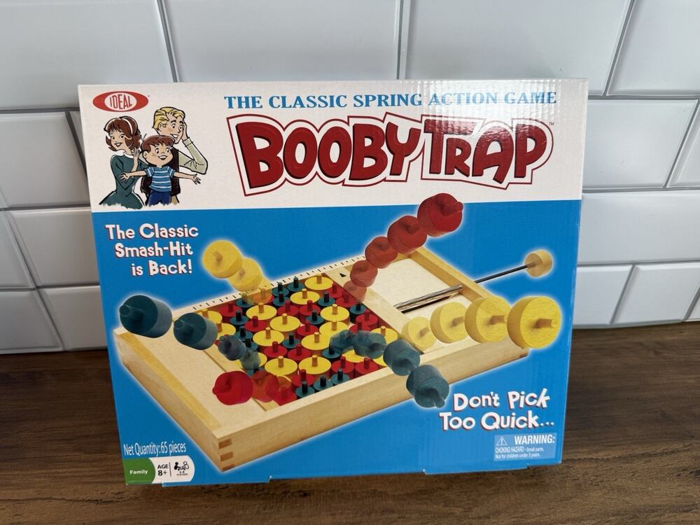 Booby Trap Game Wood COMPLETE Ideal 2013 Classic Spring Action